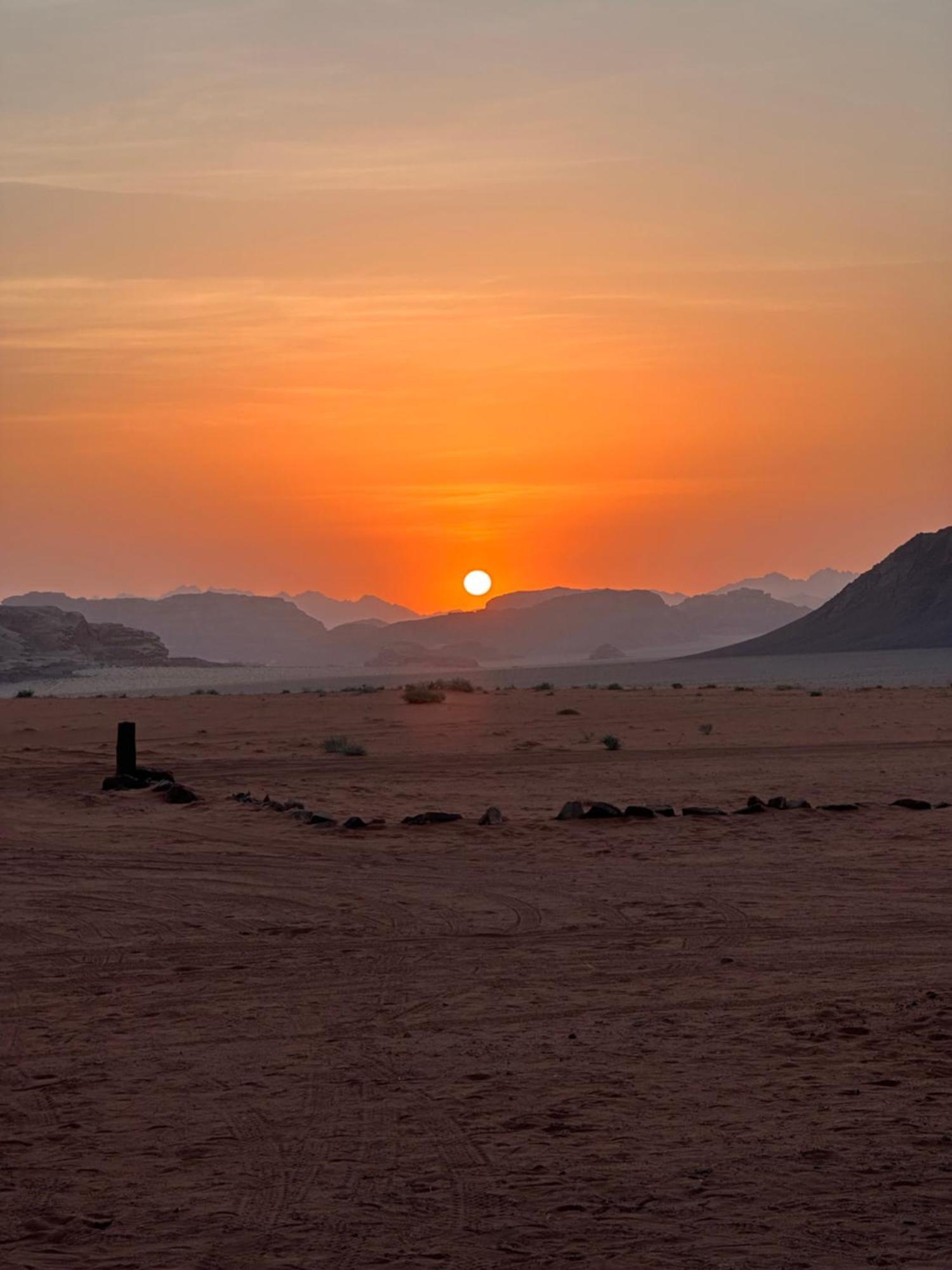Hotel Bedouin Future Camp Wadi Rum Exterior foto