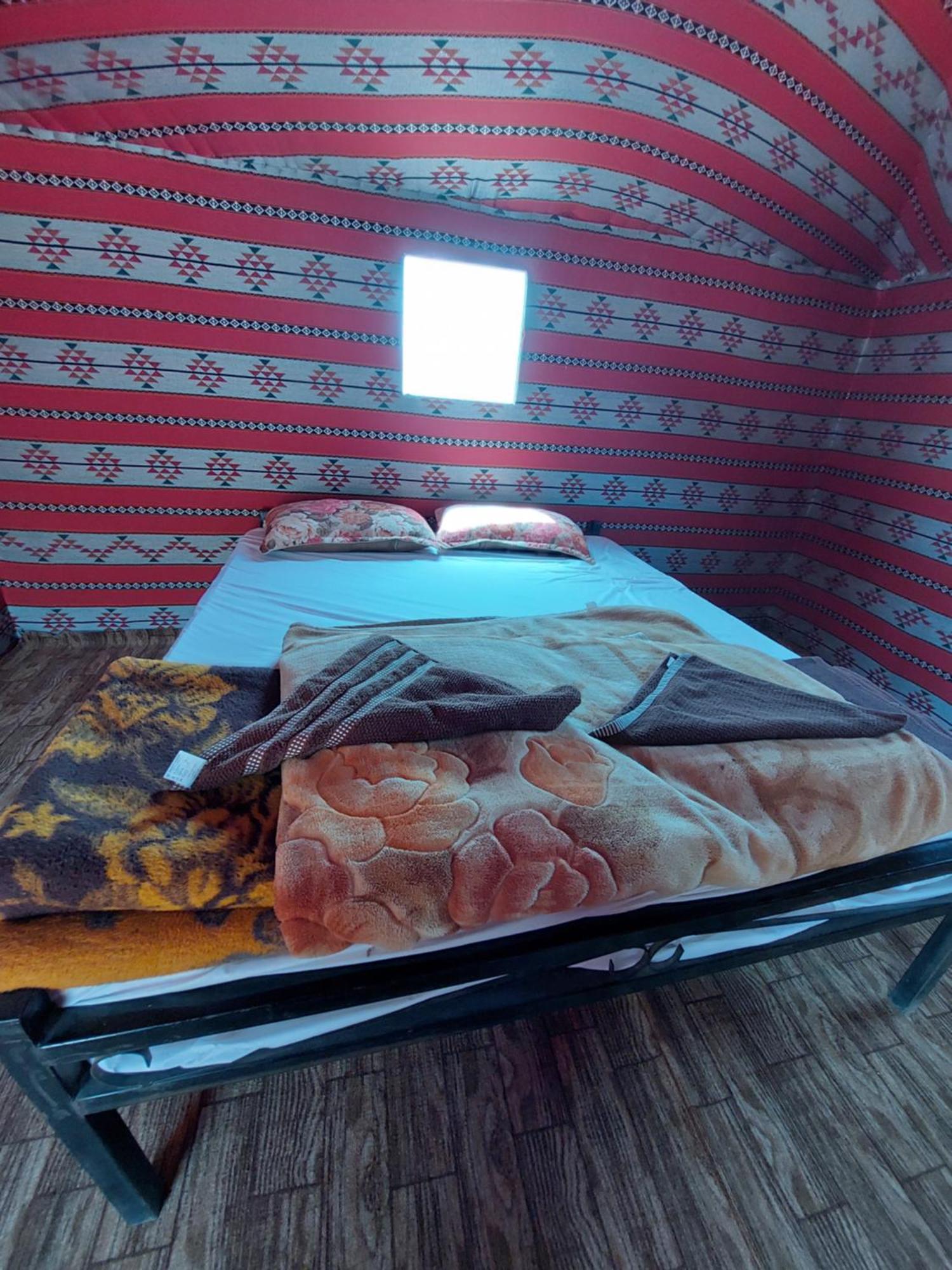 Hotel Bedouin Future Camp Wadi Rum Zimmer foto